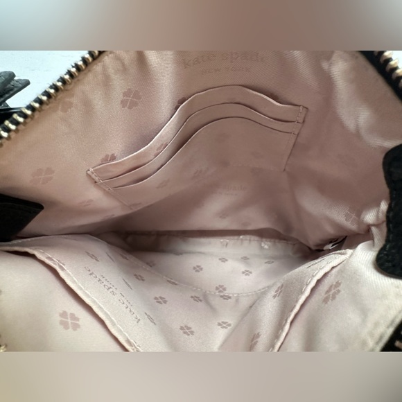 EUC!! Kate Spade ♠️ Black
Polly Small Swing Pack Cross Body! - Picture 5 of 8